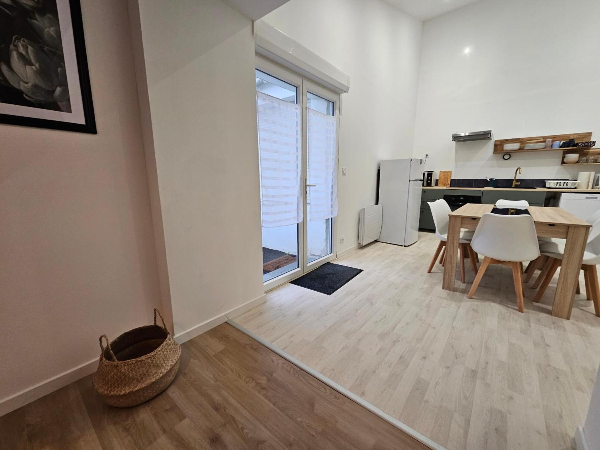 Maison A Centre Ville Et 5 Min A Pied Plage Royan Exterior foto